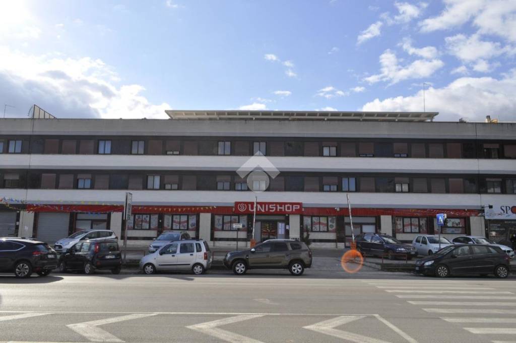 ufficio in vendita a Foggia in zona Fiera