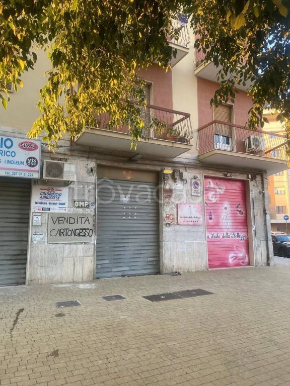negozio in vendita a Foggia