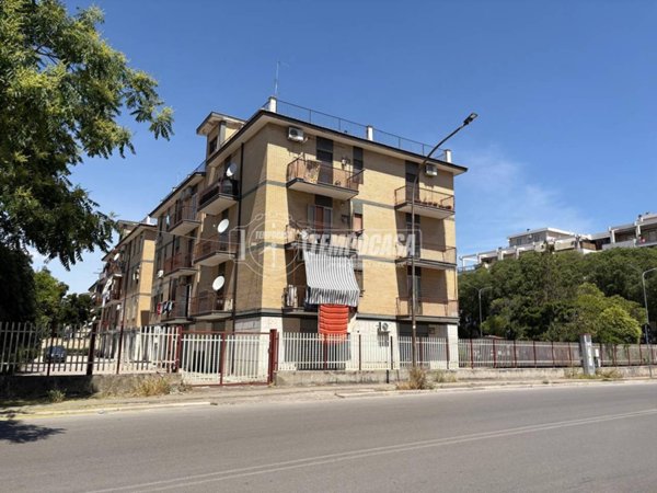 appartamento in vendita a Foggia in zona Arpinova