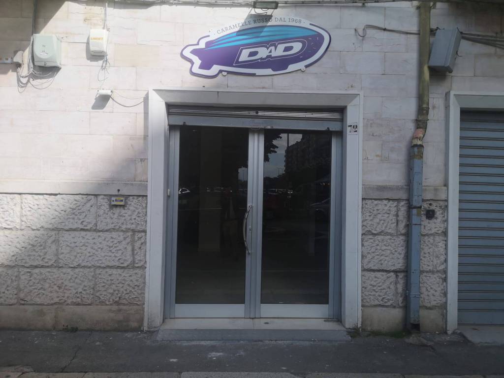 negozio in vendita a Foggia in zona Centro Città