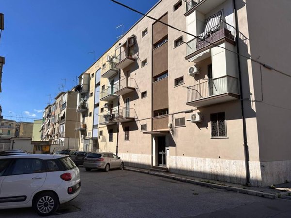 appartamento in vendita a Foggia in zona Candelaro