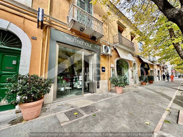 negozio in vendita a Foggia