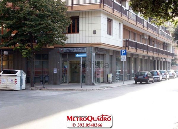locale commerciale in vendita a Foggia