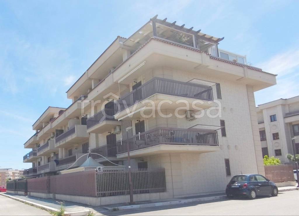 appartamento in vendita a Foggia in zona Ordona Sud
