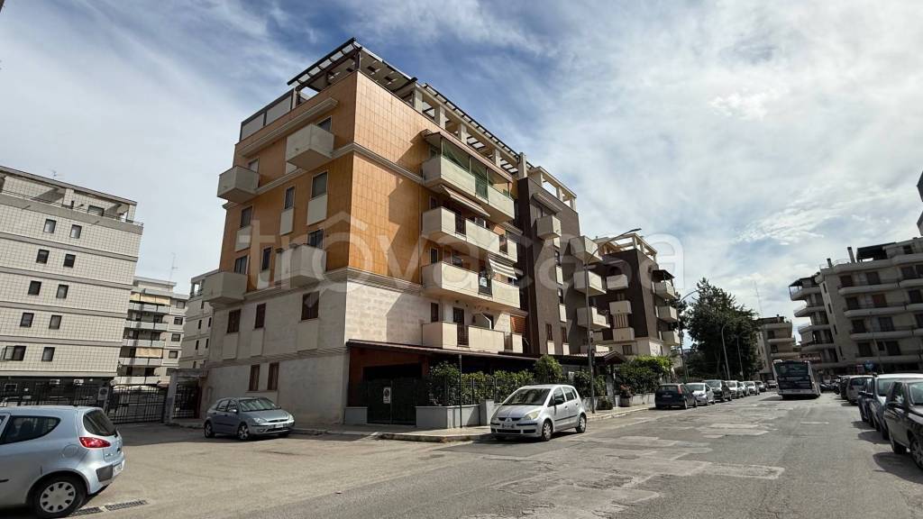 appartamento in vendita a Foggia in zona Rione Diaz