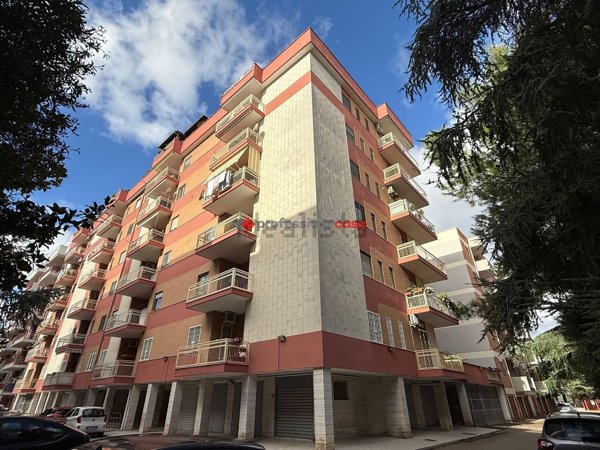 appartamento in vendita a Foggia in zona Candelaro