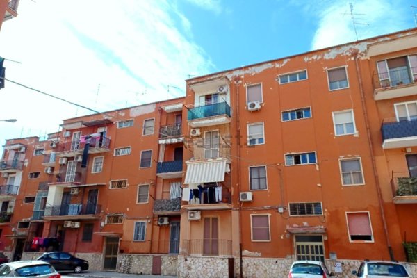appartamento in vendita a Foggia in zona Candelaro