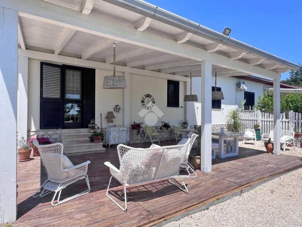 casa indipendente in vendita a Foggia in zona Incoronata
