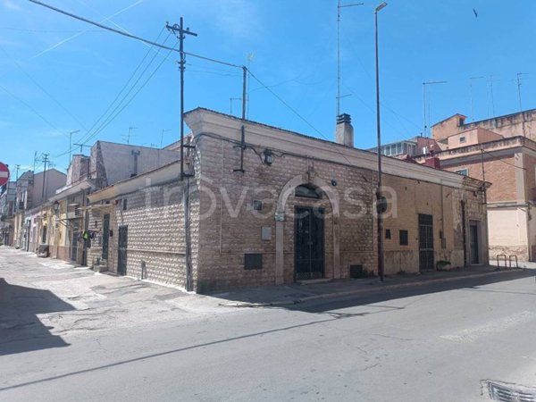 negozio in vendita a Foggia