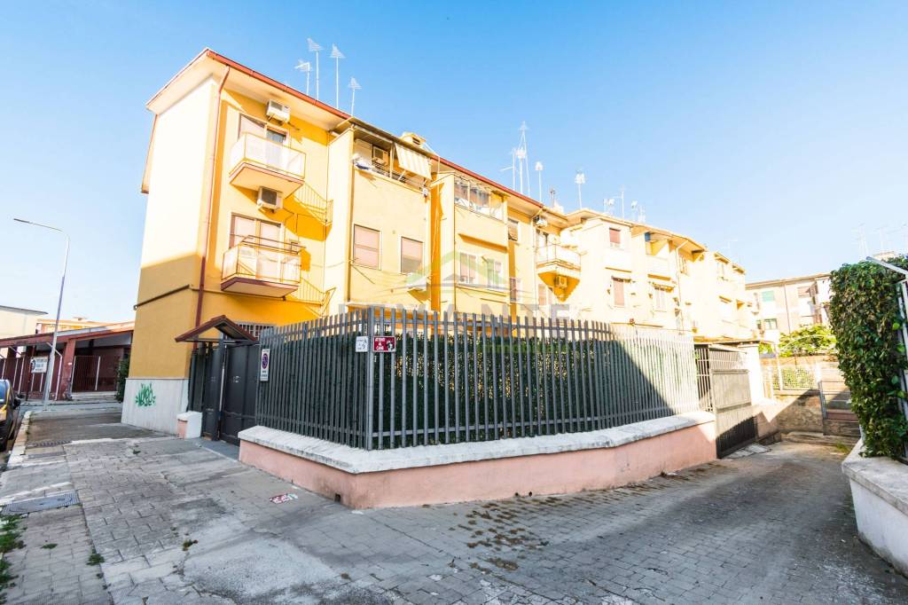 appartamento in vendita a Foggia in zona Immacolata / San Pio X