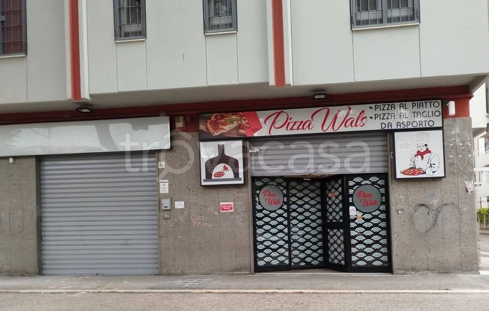 negozio in vendita a Foggia