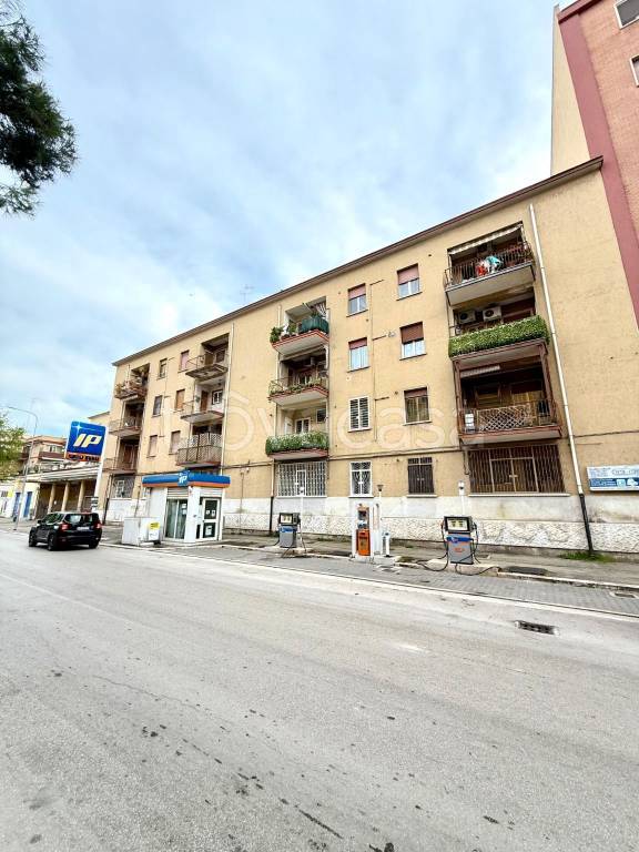 appartamento in vendita a Foggia in zona Immacolata / San Pio X