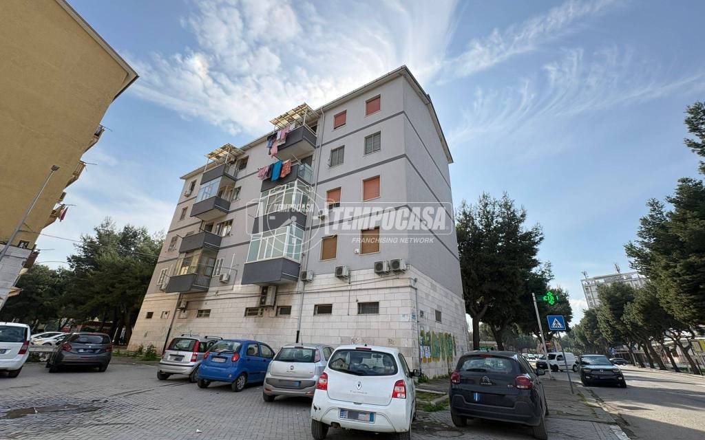 appartamento in vendita a Foggia in zona CEP
