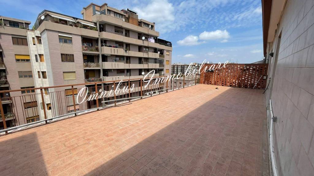 appartamento in vendita a Foggia in zona Immacolata / San Pio X