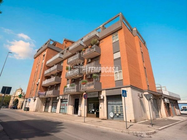appartamento in vendita a Foggia in zona Candelaro