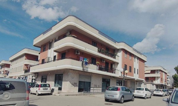 appartamento in vendita a Foggia in zona Candelaro