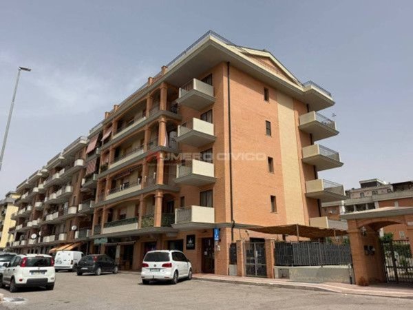 appartamento in vendita a Foggia in zona Macchia Gialla