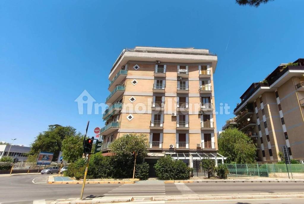 appartamento in vendita a Foggia in zona Immacolata / San Pio X