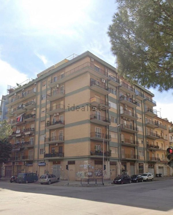appartamento in vendita a Foggia in zona Immacolata / San Pio X