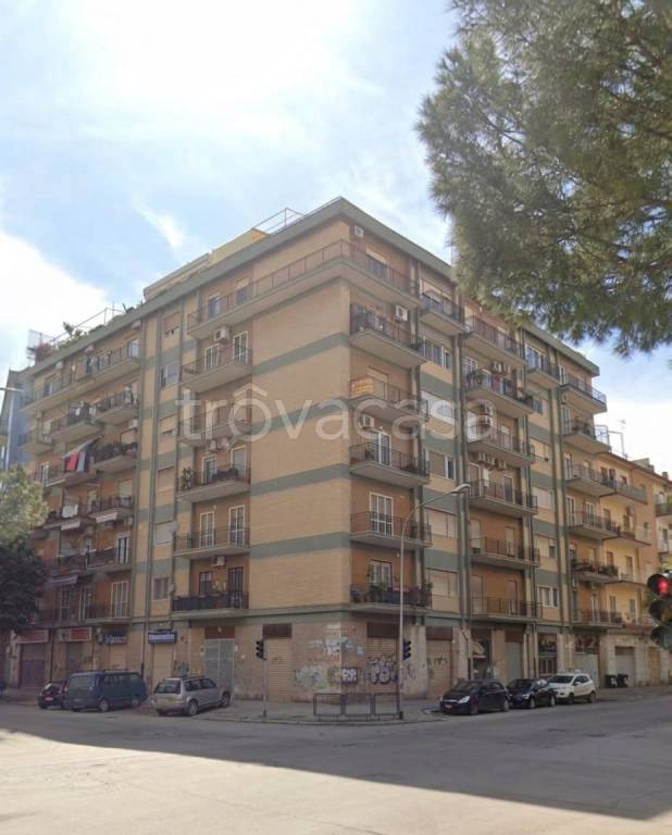 appartamento in vendita a Foggia in zona Immacolata / San Pio X