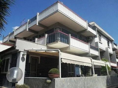 casa indipendente in vendita a Foggia