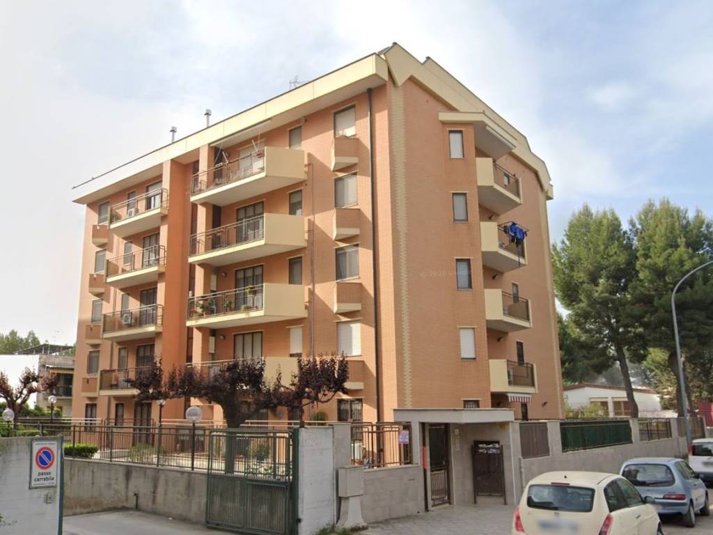 appartamento in vendita a Foggia in zona CEP