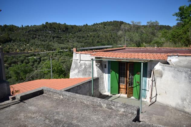 casa indipendente in vendita ad Ischitella