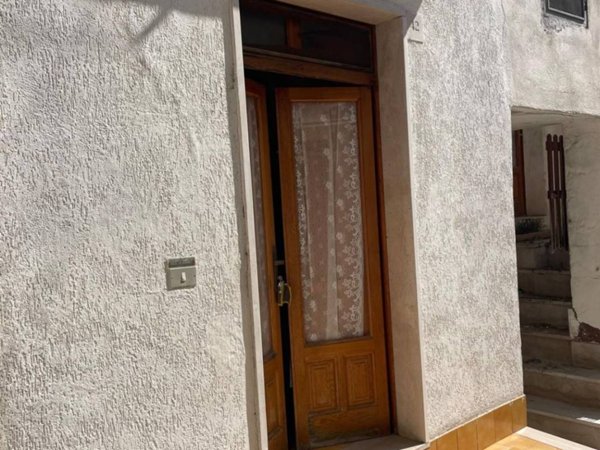 appartamento in vendita ad Ischitella
