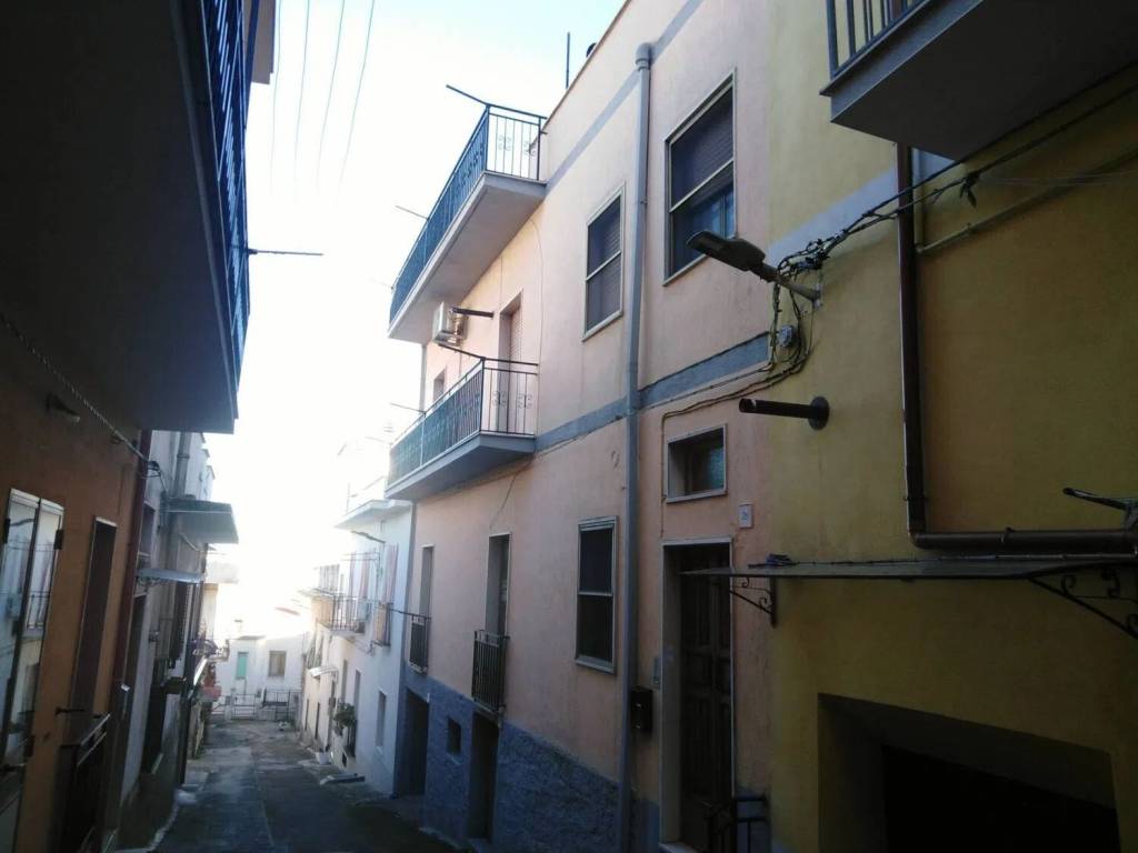appartamento in vendita ad Ischitella