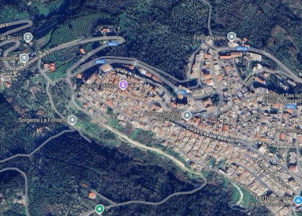 casa indipendente in vendita ad Ischitella