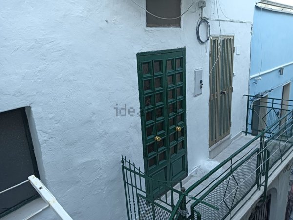 casa indipendente in vendita ad Ischitella