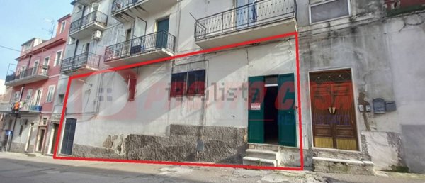 casa indipendente in vendita ad Ischitella