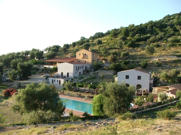 casa indipendente in vendita ad Ischitella