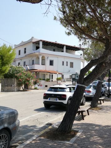 appartamento in vendita ad Ischitella in zona Foce Varano