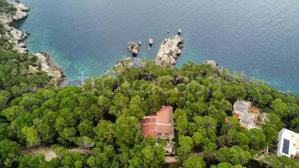 appartamento in vendita ad Isole Tremiti in zona Cretaccio