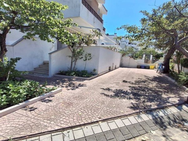 appartamento in vendita a Lesina