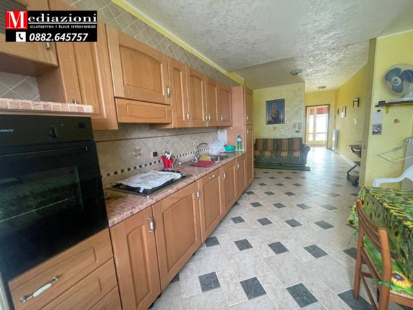 casa indipendente in vendita a Lesina