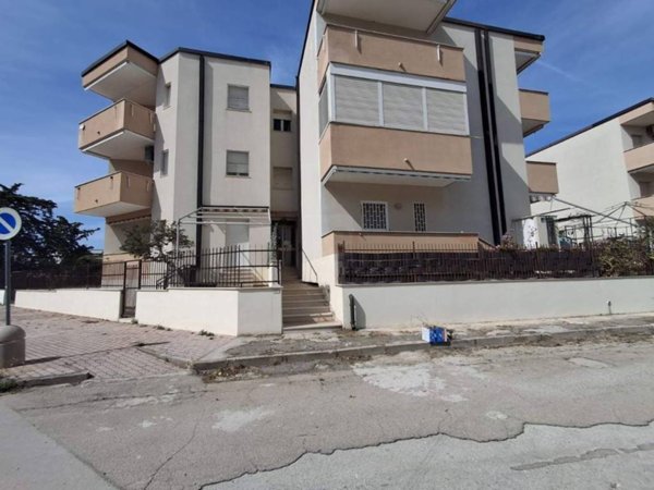 appartamento in vendita a Lesina