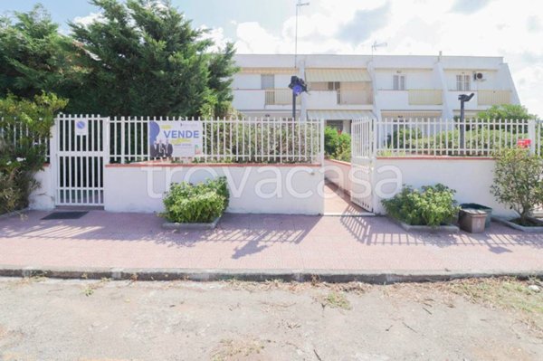 casa indipendente in vendita a Lesina
