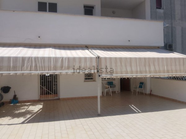 casa indipendente in vendita a Lesina