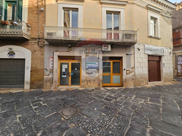 negozio in vendita a Lucera