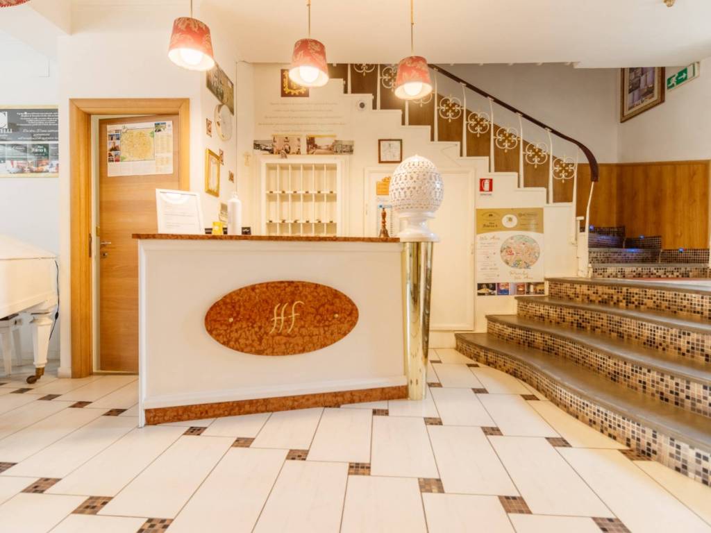 intera palazzina in vendita a Lucera