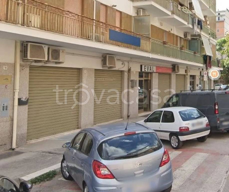 negozio in vendita a Lucera