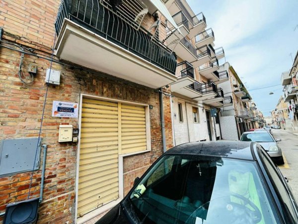 casa indipendente in vendita a Lucera