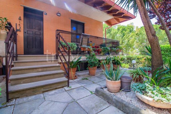 casa indipendente in vendita a Lucera