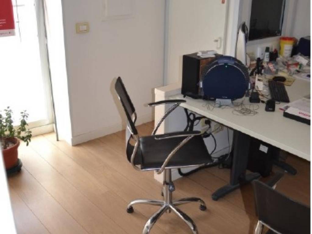 negozio in vendita a Lucera