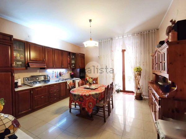 casa semindipendente in vendita a Lucera