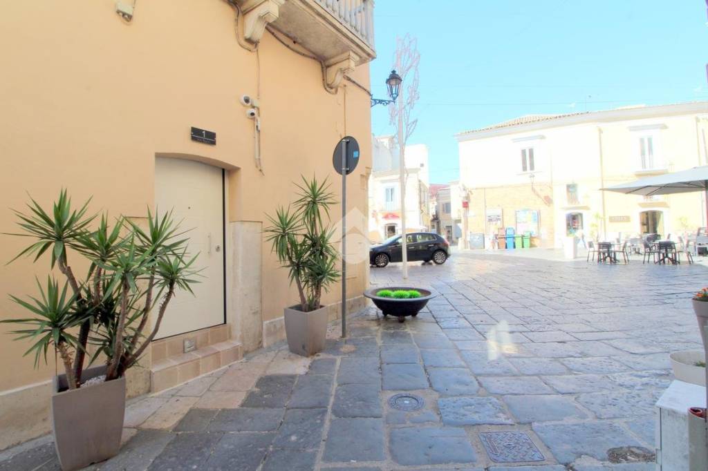 casa indipendente in vendita a Lucera