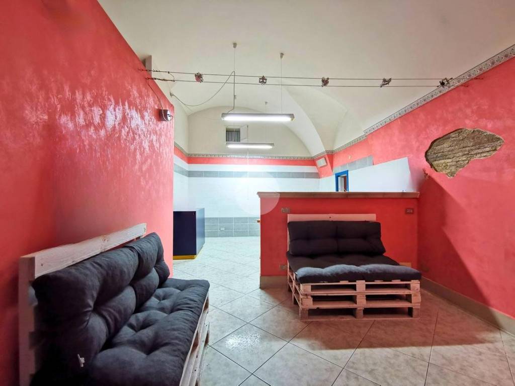 negozio in vendita a Lucera