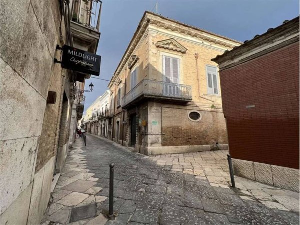 appartamento in vendita a Lucera